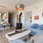 Gordan With Garden, 3 Min Walk To The * Trogir