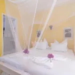 Apartment Gordan With Garden, 3 Min Walk To The Trogir