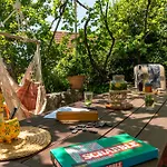 Gordan With Garden, 3 Min Walk To The Apartment Trogir