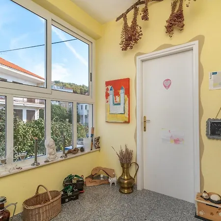 Gordan With Garden, 3 Min Walk To The Daire