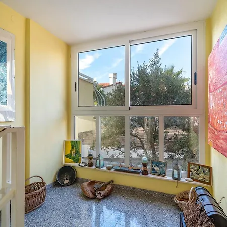 Gordan With Garden, 3 Min Walk To The * Trogir